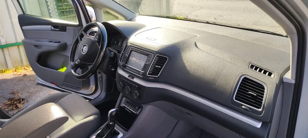 Volkswagen Sharan