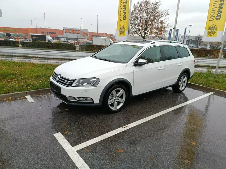 Volkswagen Passat Alltrack 2014 photo 2