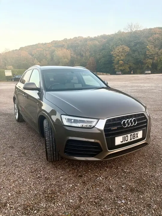 Audi Q3 2016 photo 2
