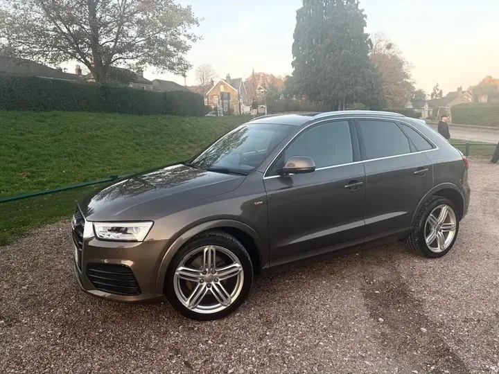 Audi Q3 2016 photo 4