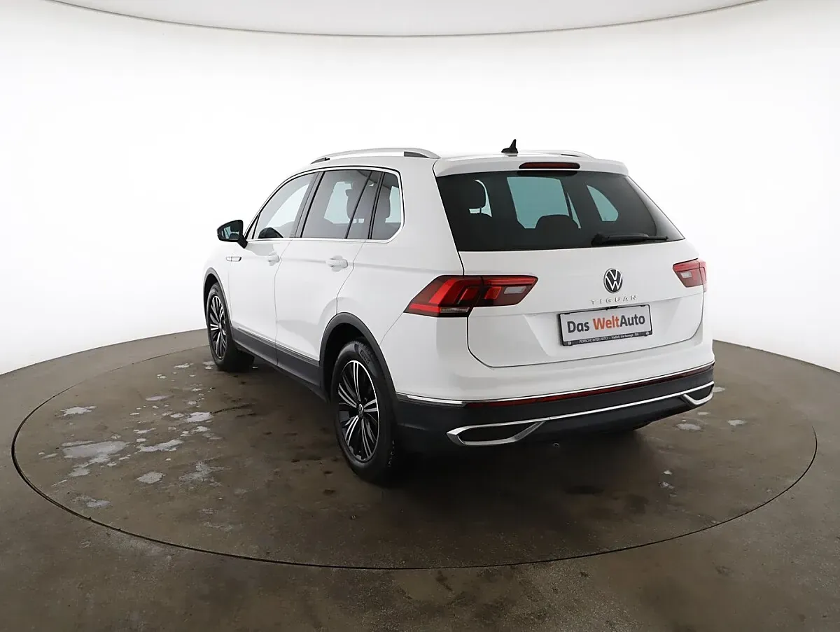 Volkswagen Tiguan 2022 photo 2