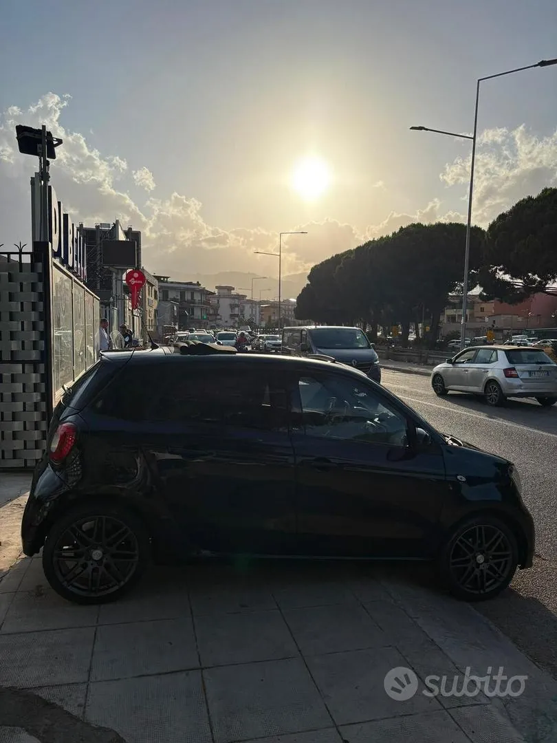 Smart Forfour 2017 photo 3