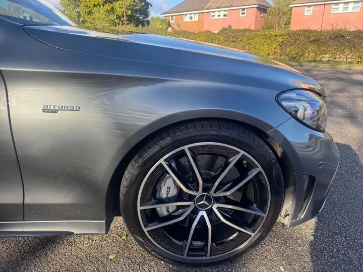 Mercedes-Benz C-Class 2023 photo 3