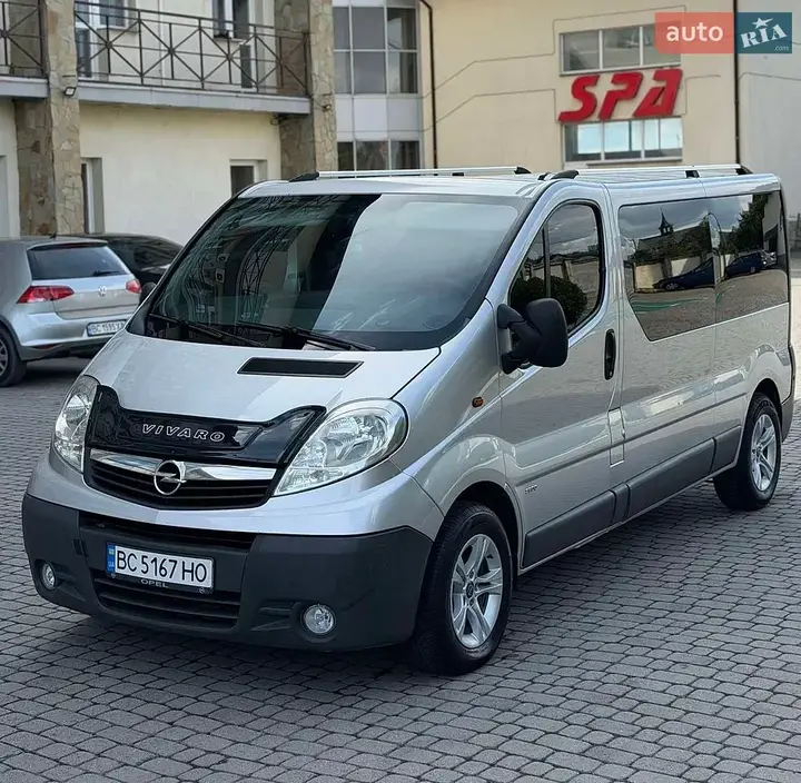 Opel Vivaro 2008 photo 4