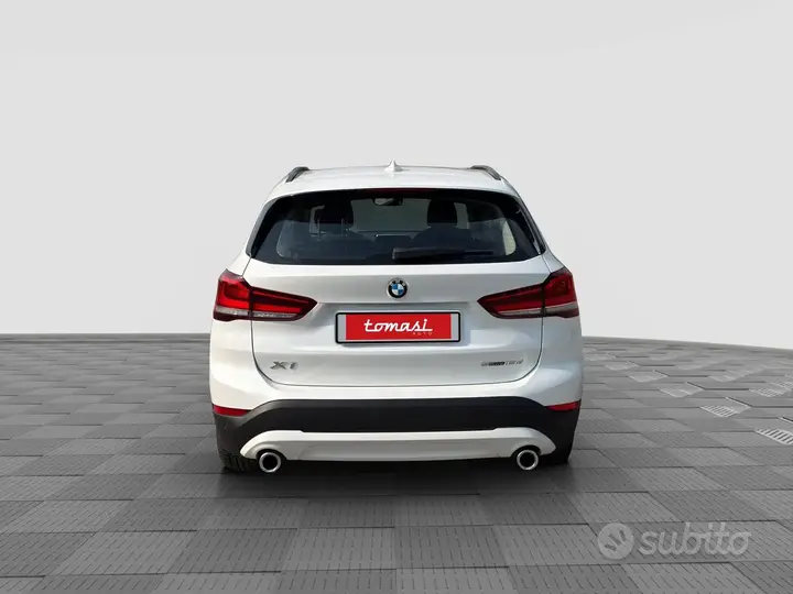 BMW X1 2022 photo 4