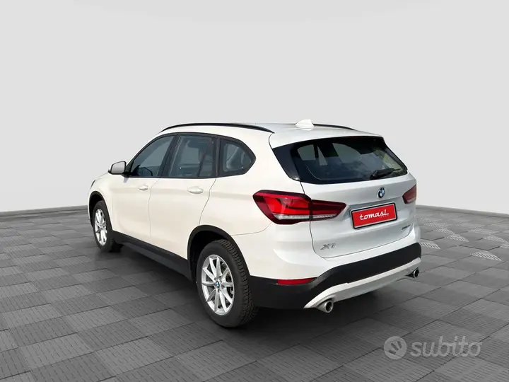 BMW X1 2022 photo 3