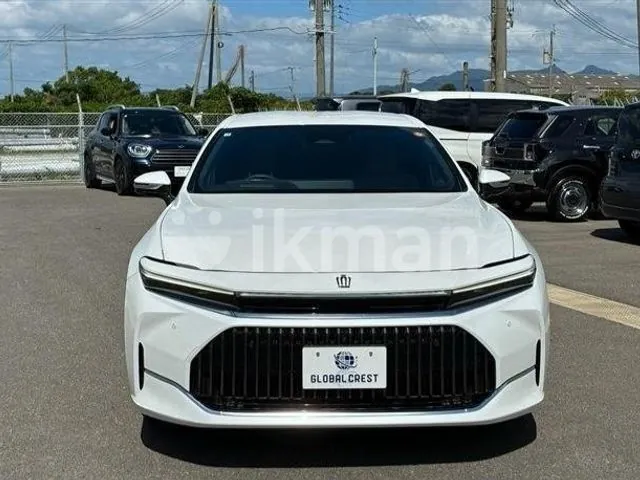 Toyota Crown 2025 photo 3
