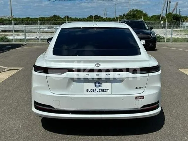 Toyota Crown 2025 photo 4