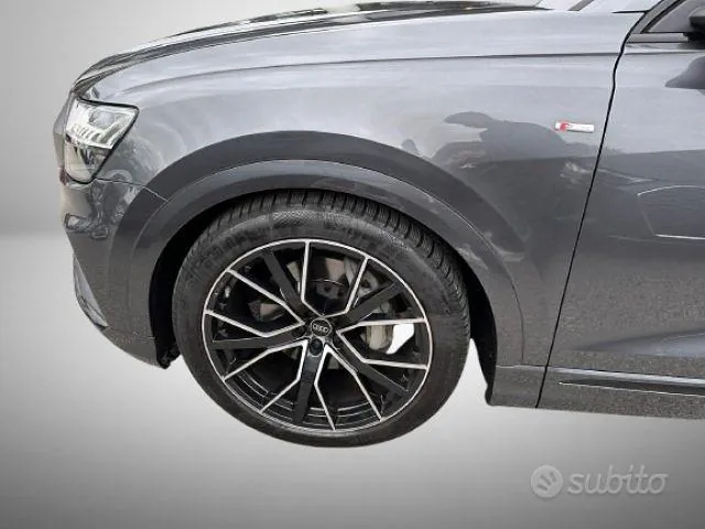 Audi Q8 2022 photo 4