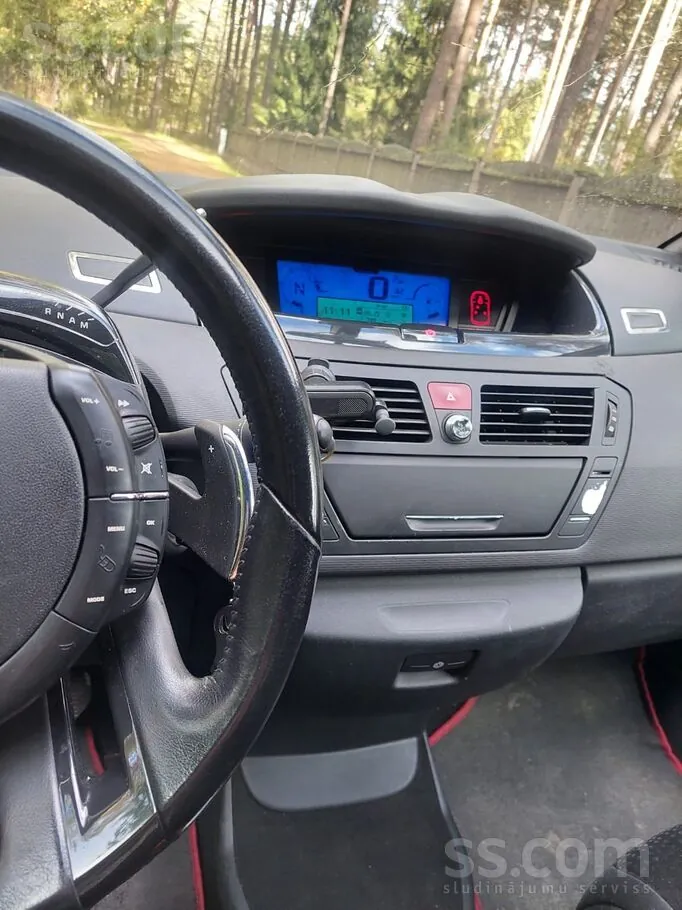 Citroen C4 Picasso 2008 photo 3