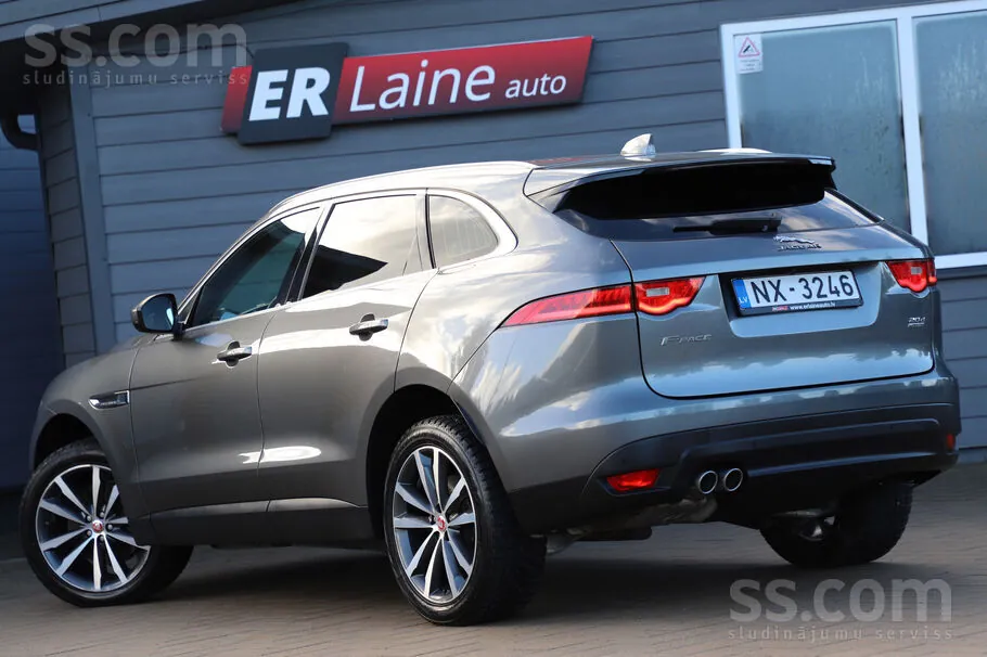 Jaguar F-Pace 2016 photo 4