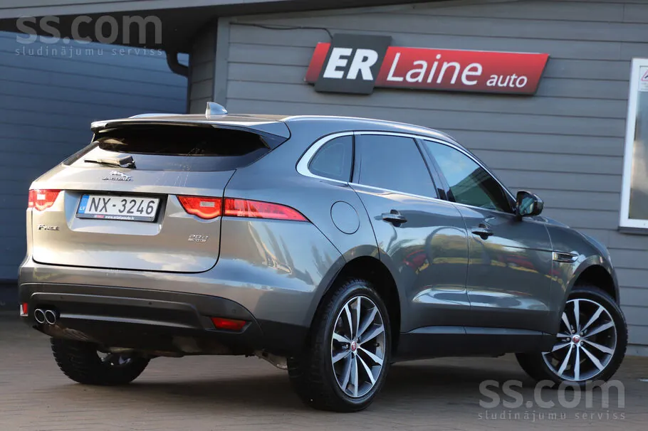Jaguar F-Pace 2016 photo 3