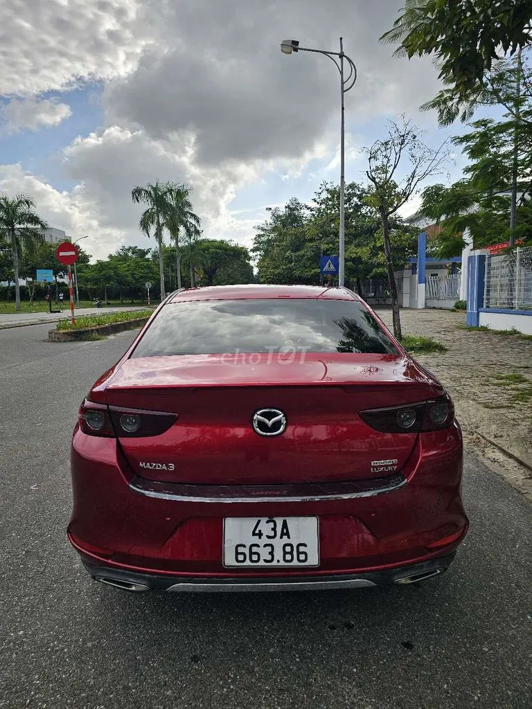 Mazda 3 2021 photo 4