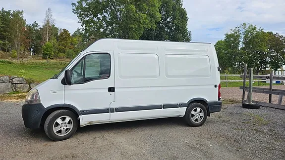 Nissan Interstar