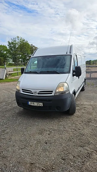 Nissan Interstar 2008 photo 3
