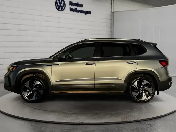 Volkswagen Taos 2024 photo 2
