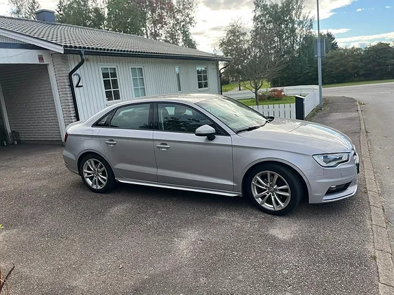 Audi A3 2014 photo 4