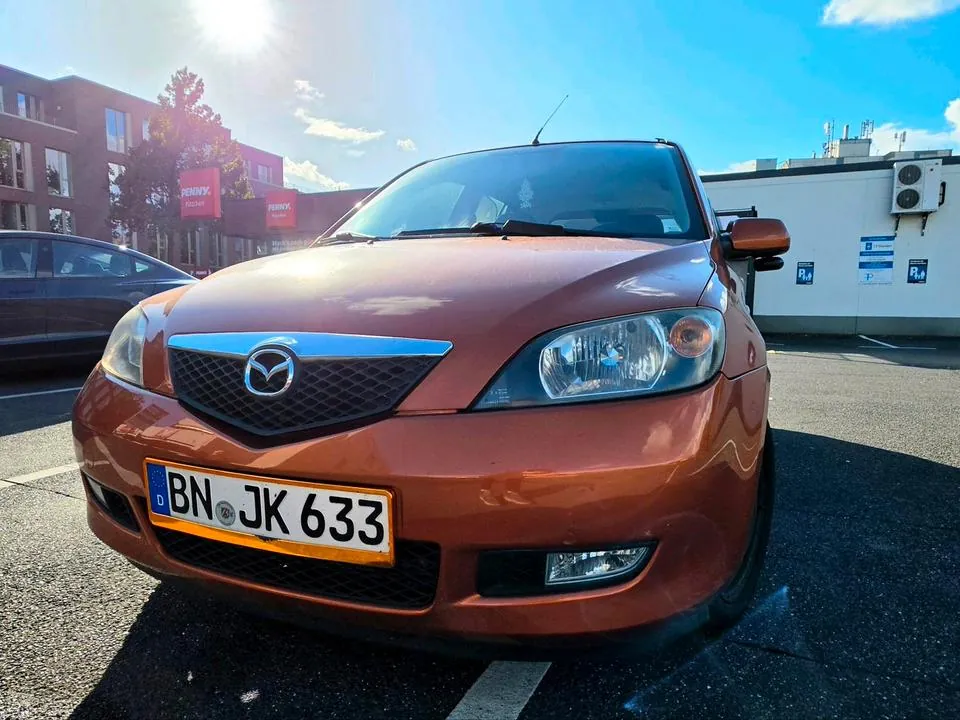Mazda 2