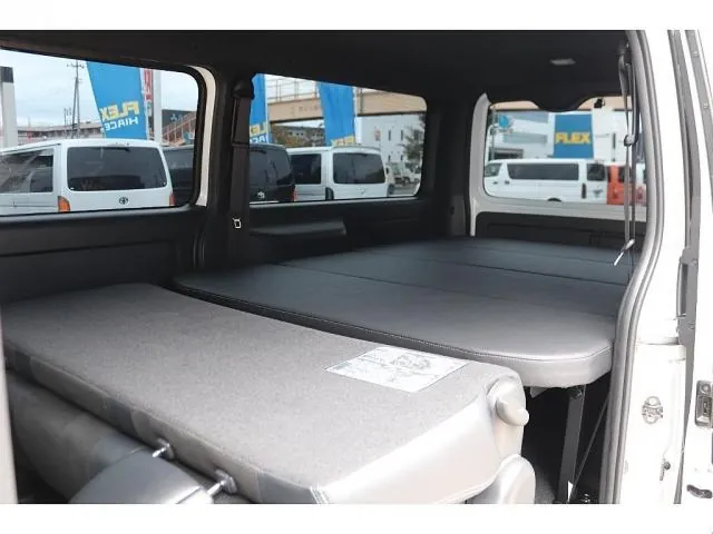 Toyota Hiace Regius Ace 2019 photo 4
