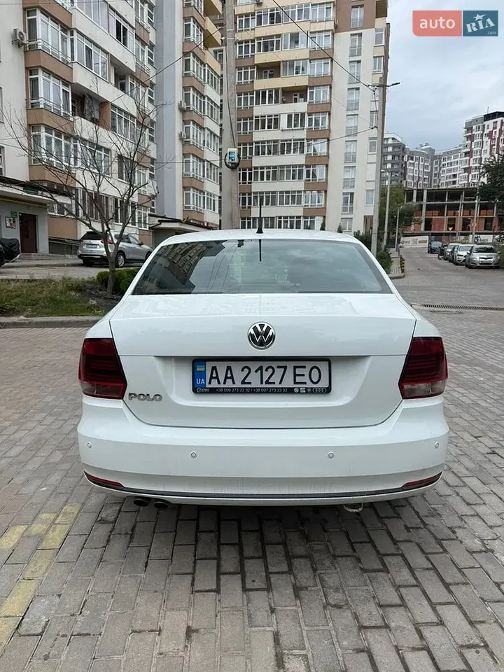 Volkswagen Polo 2018 photo 3