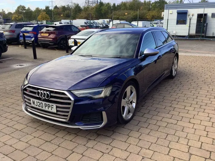 Audi S6 Avant