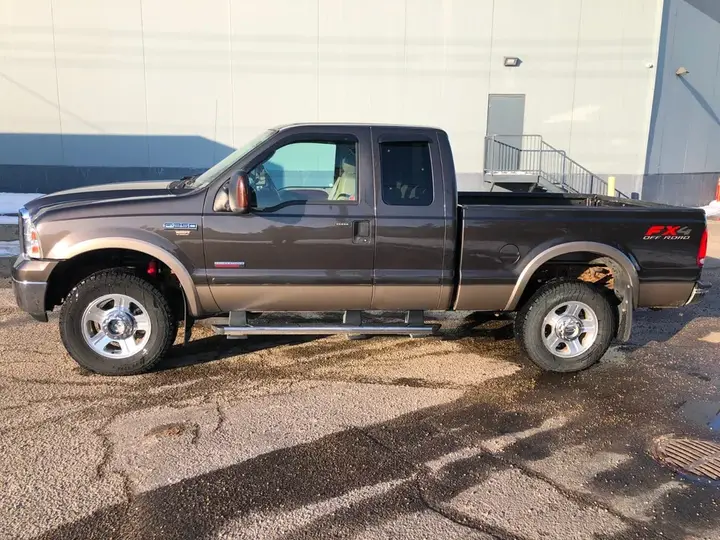 Ford F250 2006 photo 2