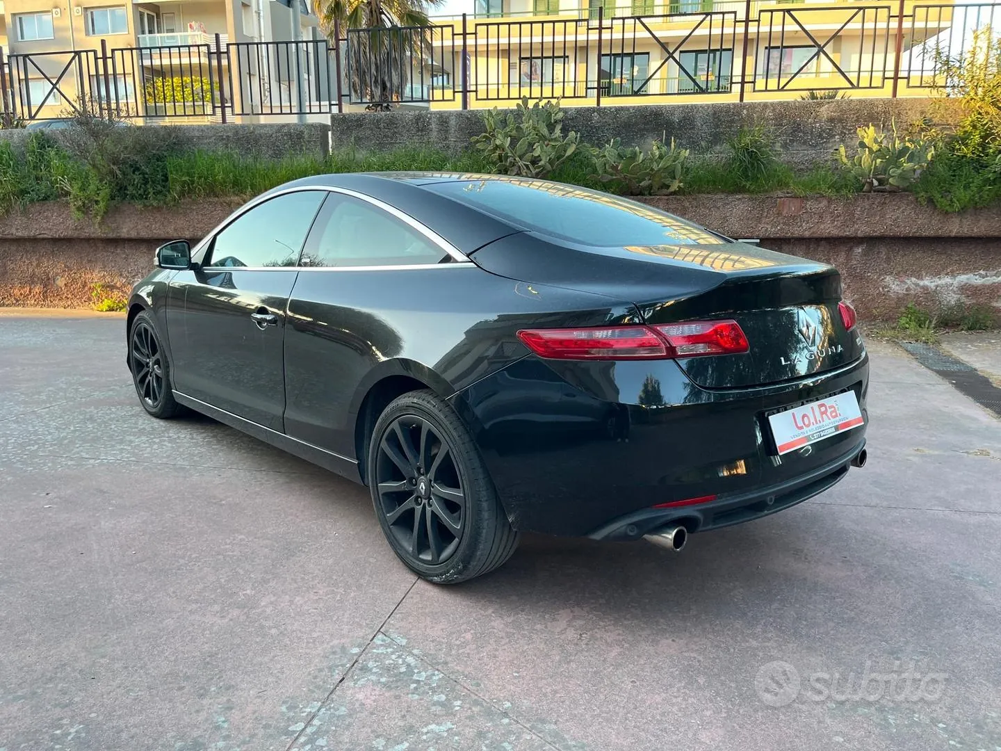 Renault Laguna 2013 photo 5
