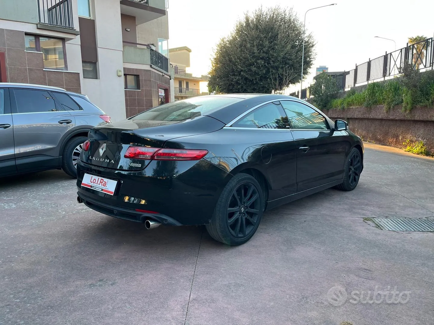 Renault Laguna 2013 photo 3