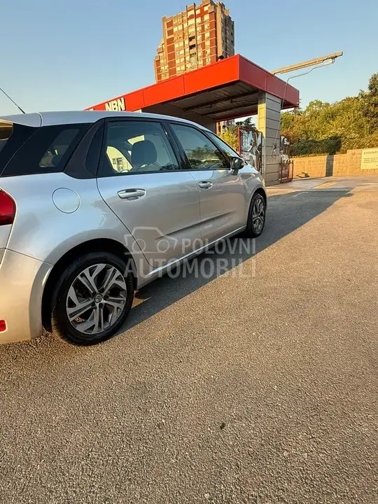 Citroen C4 Picasso 2015 photo 5