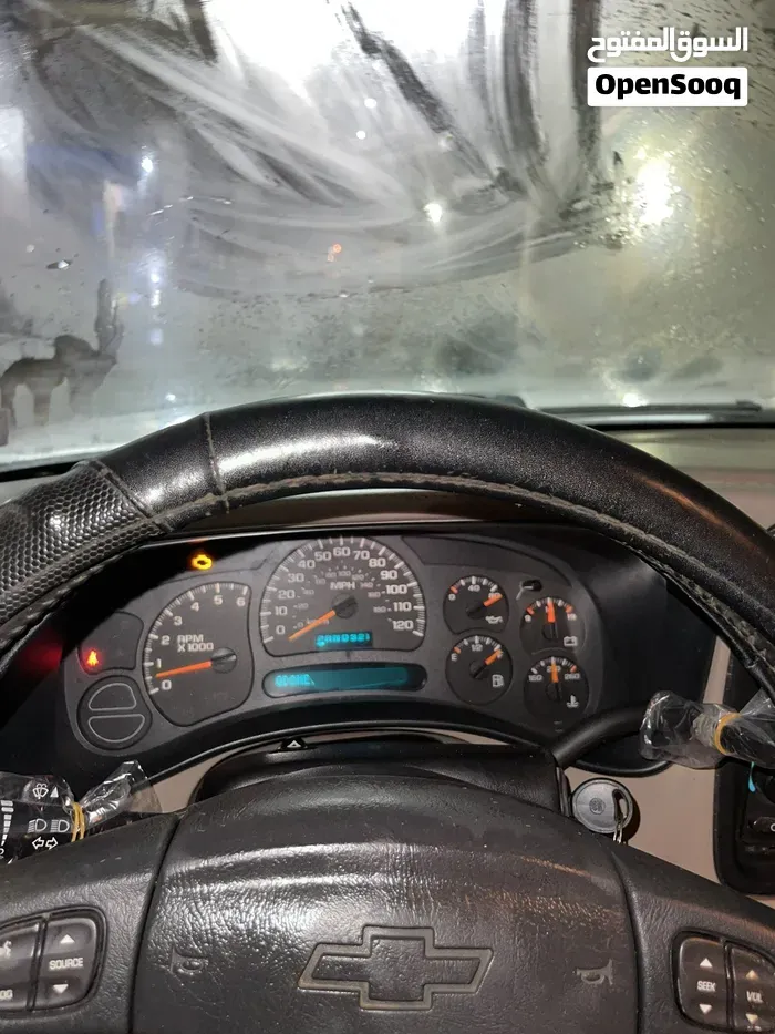 Chevrolet Suburban 2002 photo 4