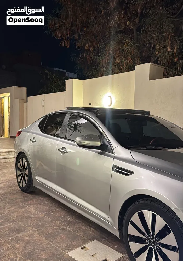 Kia K5 2012 photo 4