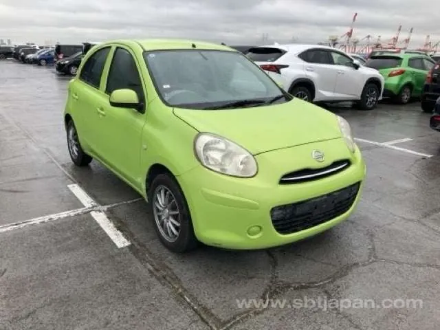 Nissan March