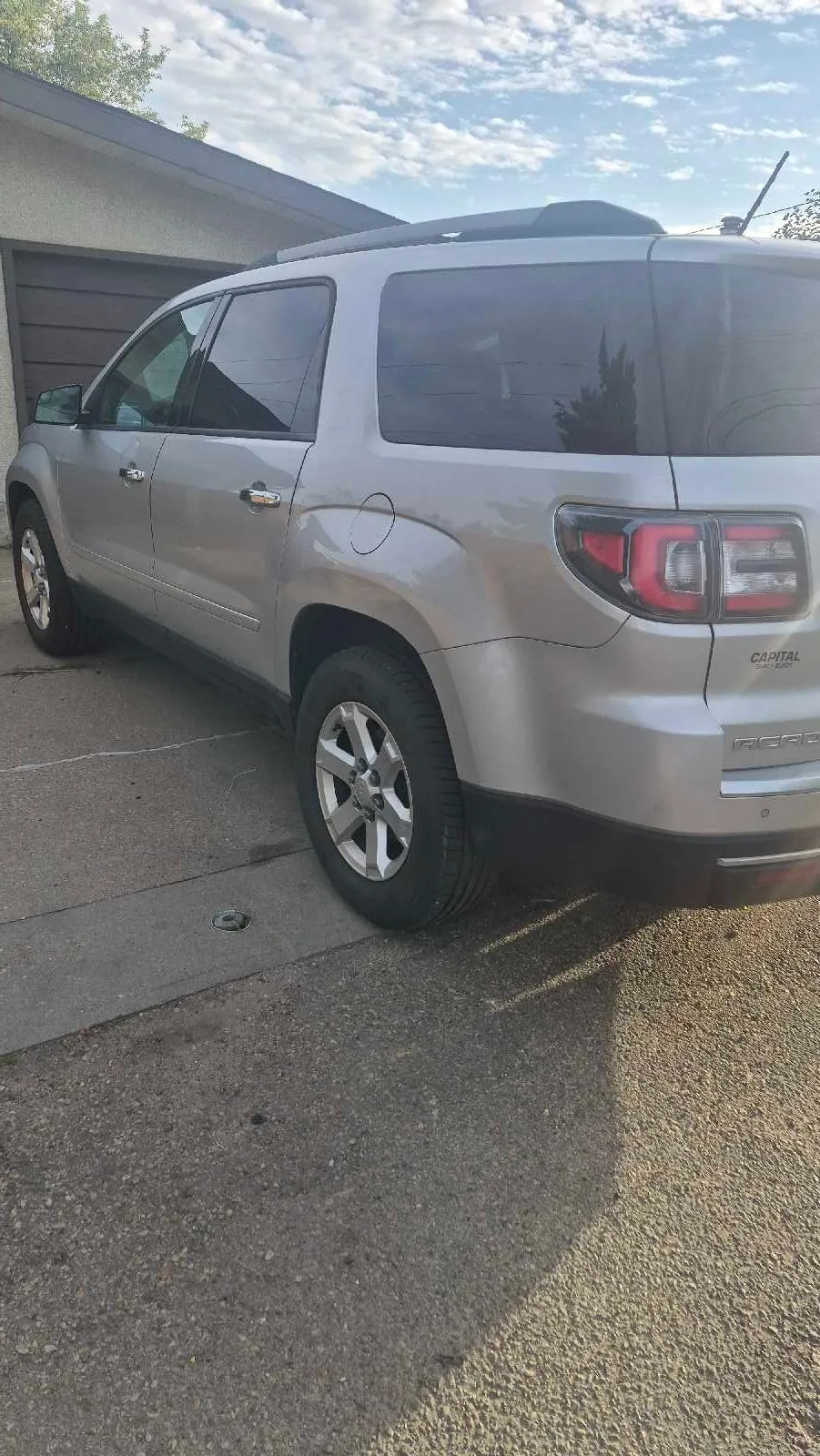 GMC Acadia 2014 photo 4