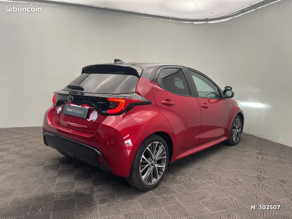 Toyota Yaris 2024 photo 4
