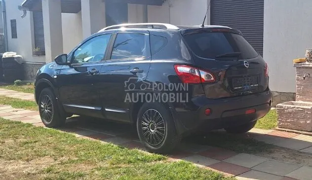 Nissan Qashqai 2010 photo 4