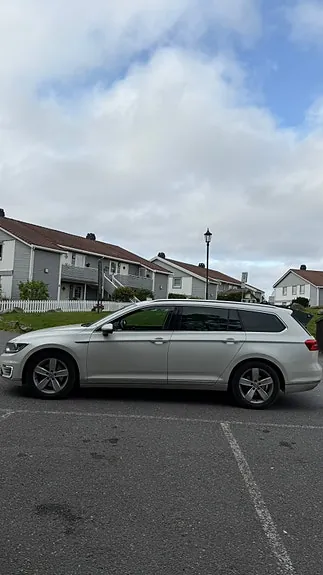 Volkswagen Passat 2016 photo 2