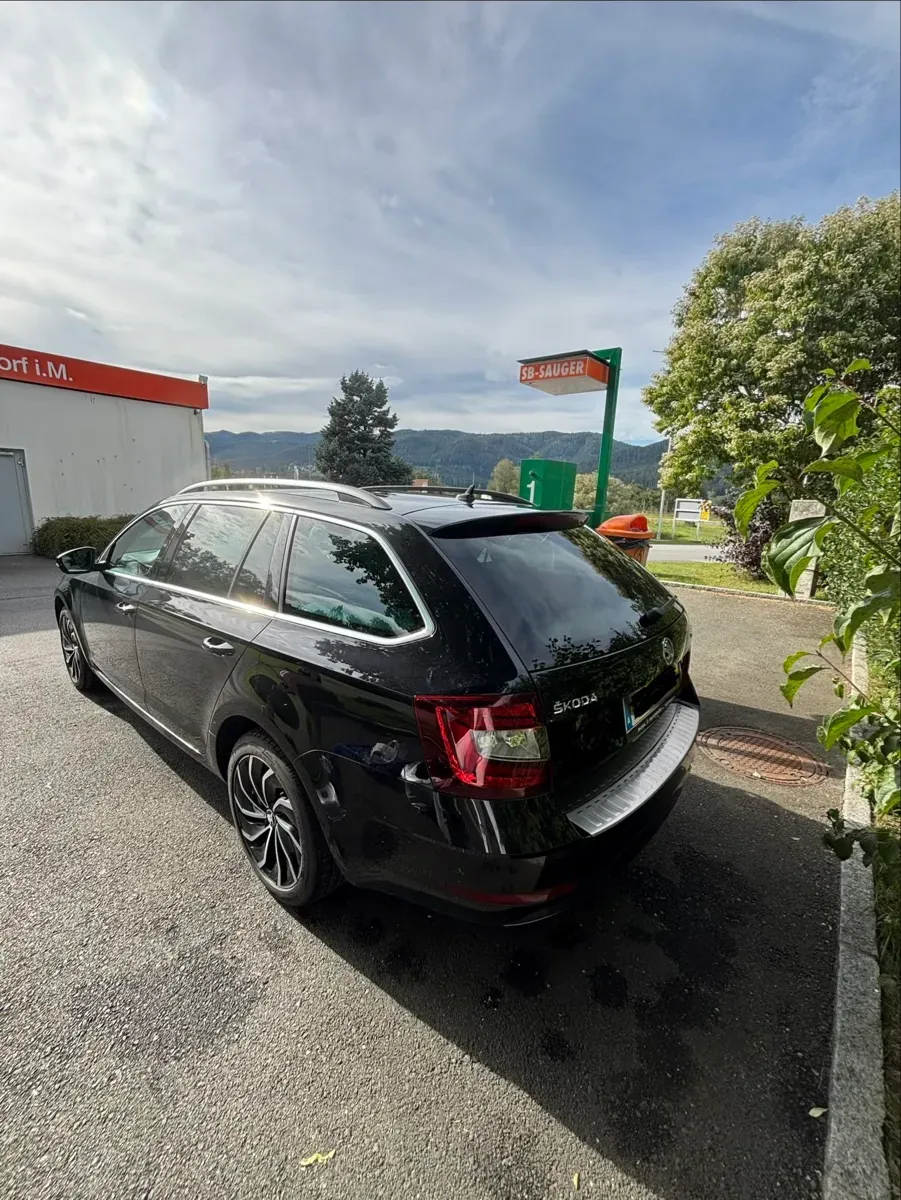 Skoda Octavia 2018 photo 3