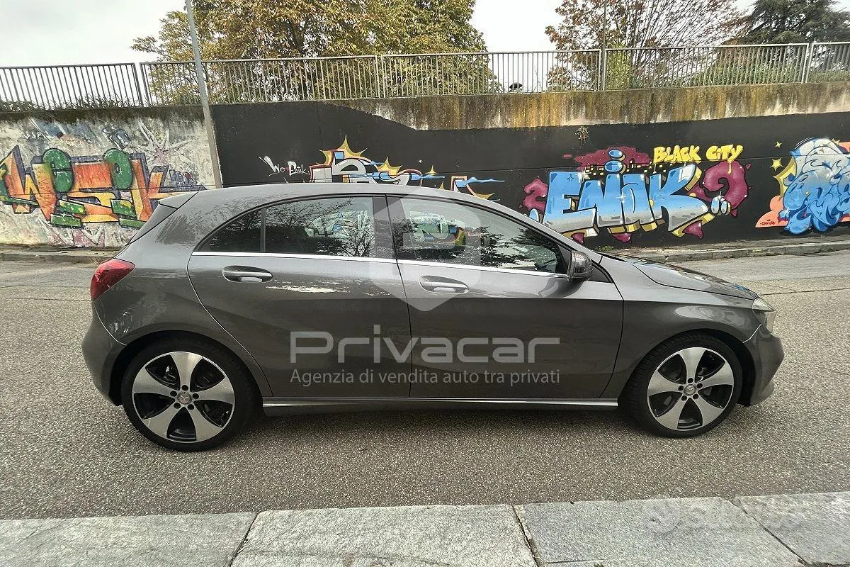 Mercedes-Benz A 180 Sport 2016 photo 4