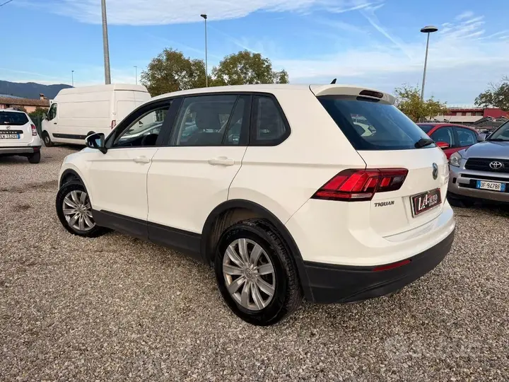 Volkswagen Tiguan 2018 photo 3