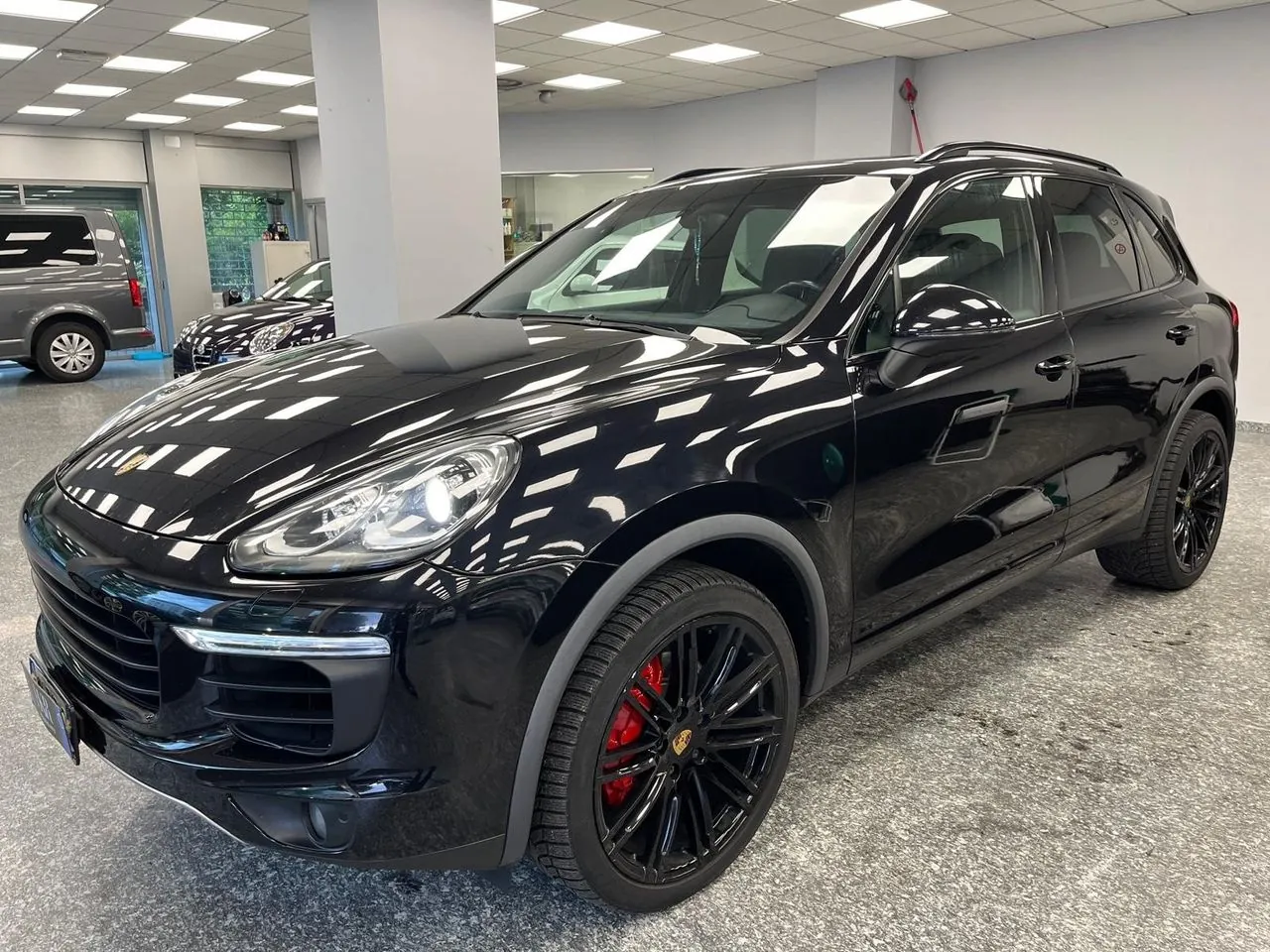 Porsche Cayenne 2015 photo 2