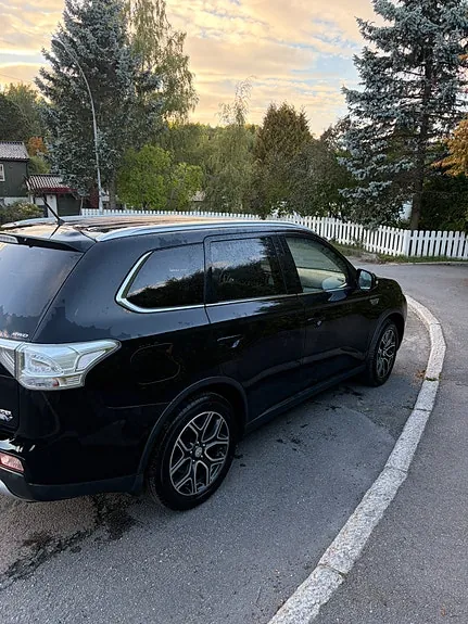 Mitsubishi Outlander 2015 photo 4