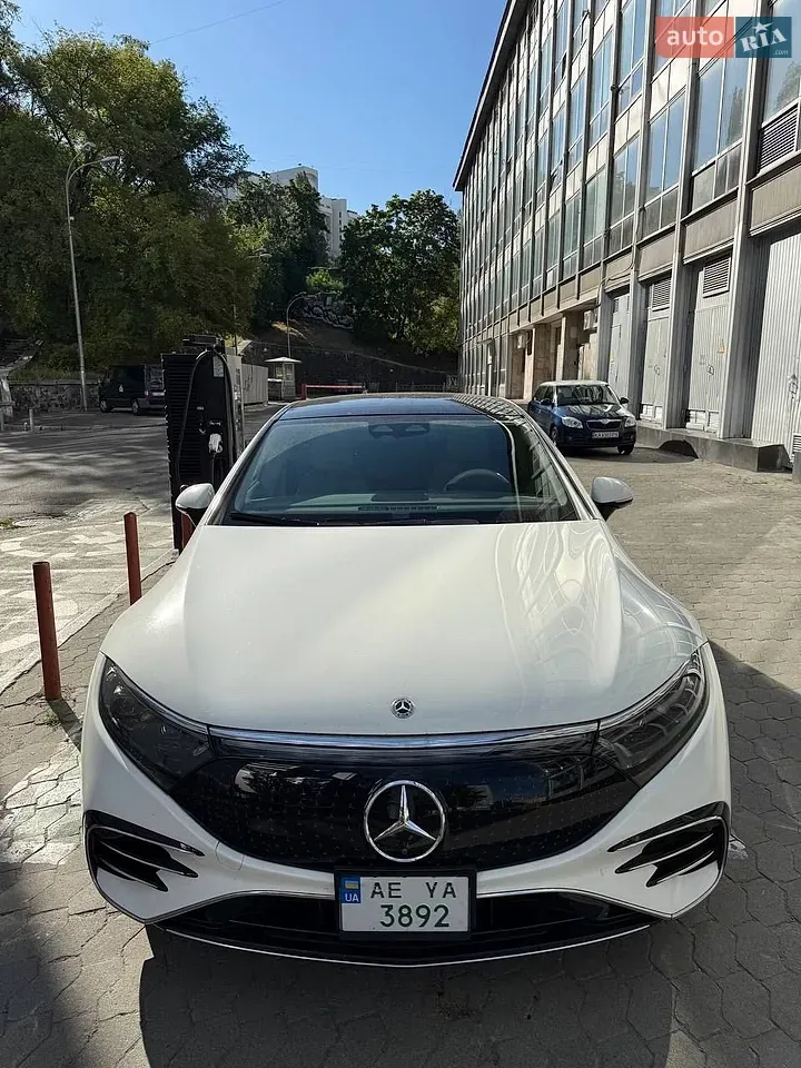 Mercedes-Benz Eqs 2022 photo 3