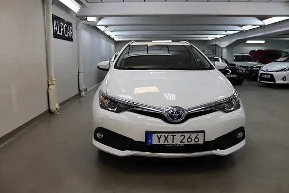 Toyota Auris 2017 photo 4