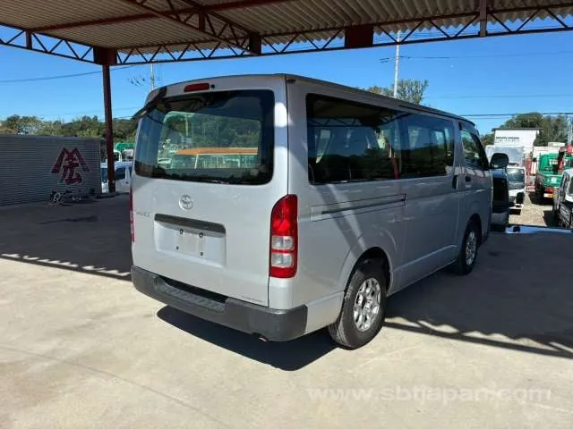 Toyota Cbf-Trh200V 2014 photo 4