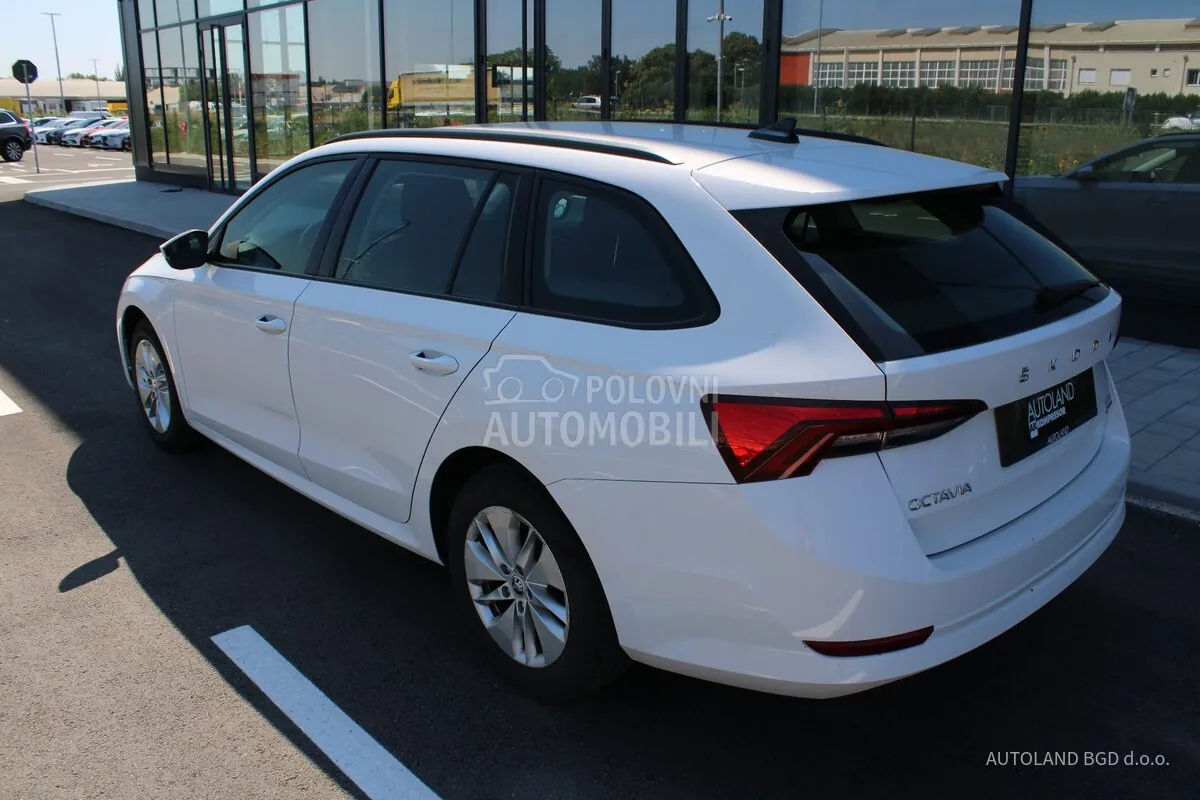 Skoda Octavia 2023 photo 5
