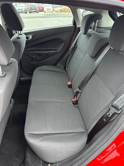 Ford Fiesta 2017 photo 2