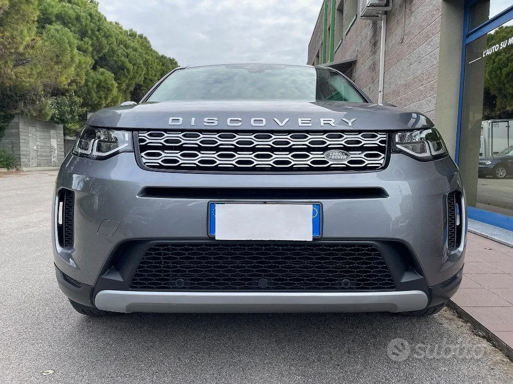 Land Rover Discovery Sport 2020 photo 2