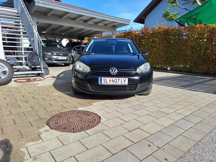 Volkswagen Golf 2011 photo 3
