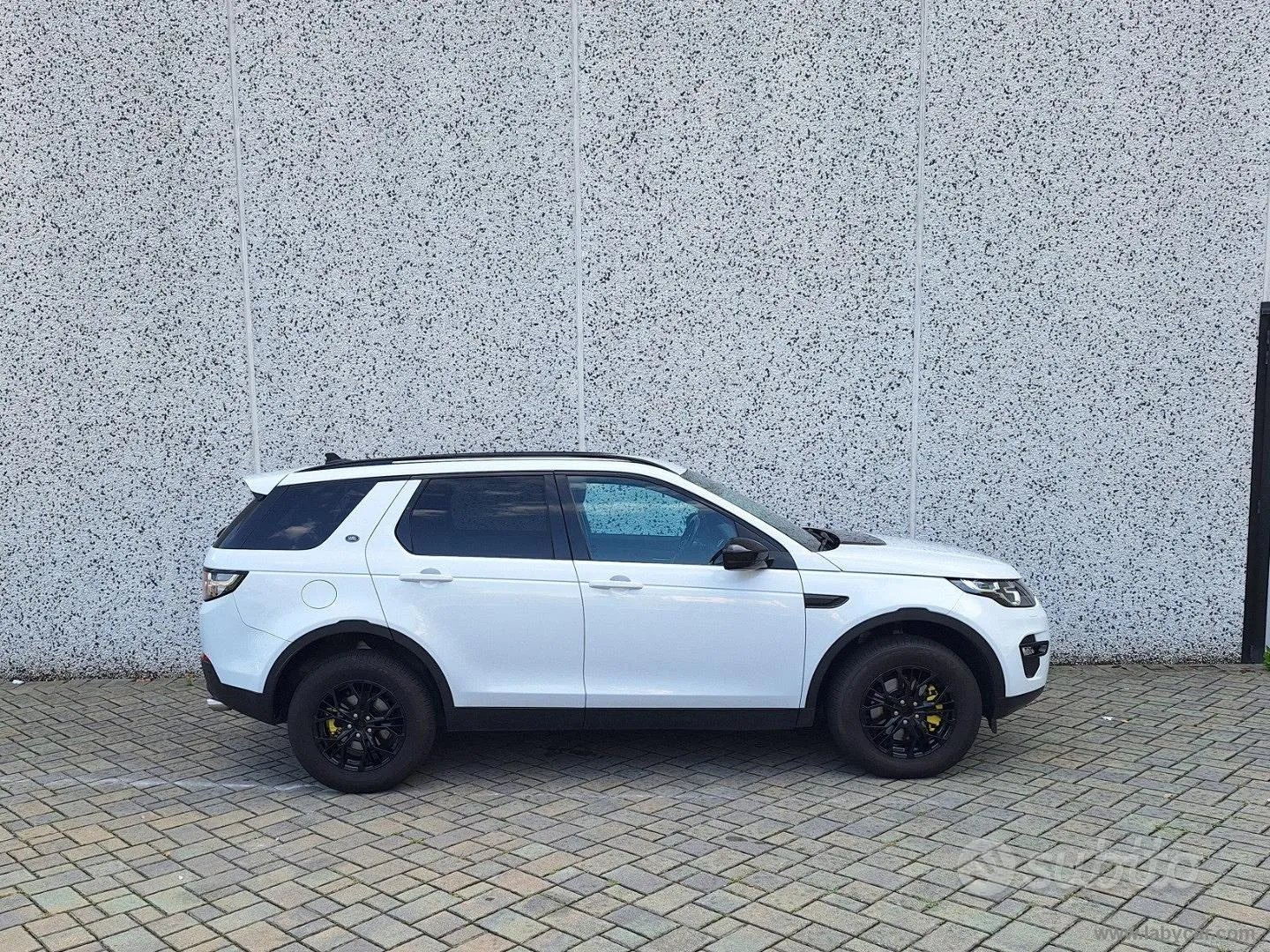 Land Rover Discovery Sport 2015 photo 5