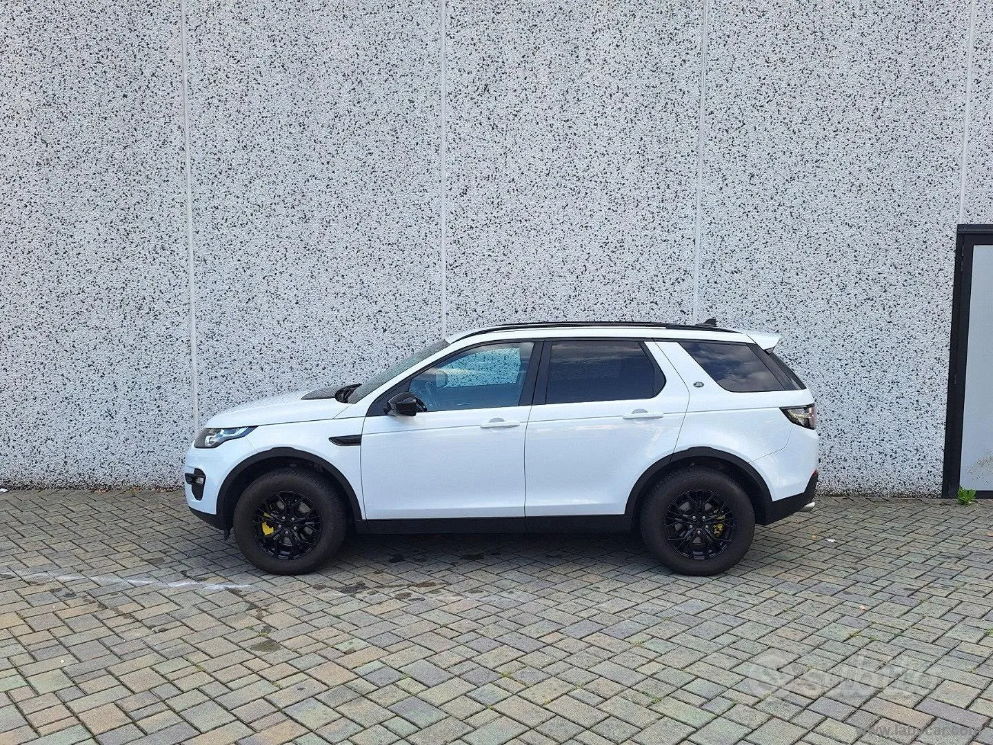 Land Rover Discovery Sport 2015 photo 4